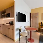 Hampton By Hilton Bordeaux Airport 酒店