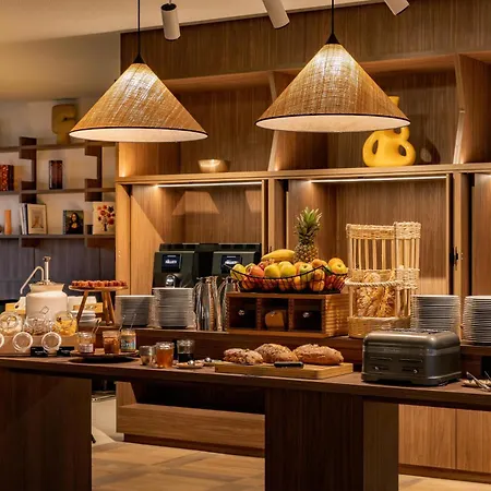 Hampton By Hilton Bordeaux Airport