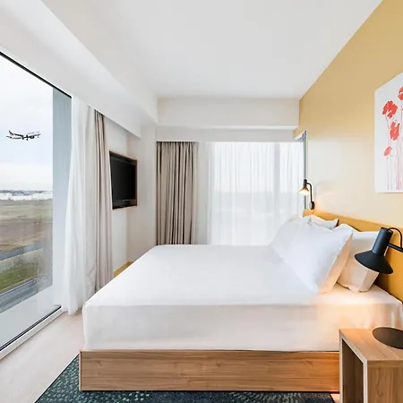 Ξενοδοχείο Hampton By Hilton Bordeaux Airport 4*