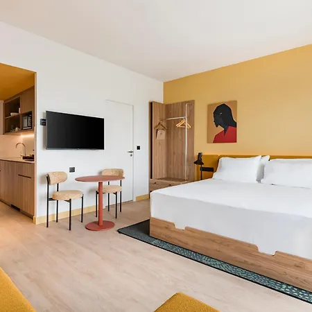 Ξενοδοχείο Hampton By Hilton Bordeaux Airport 4*