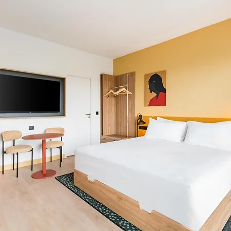 Hampton By Hilton Bordeaux Airport Ξενοδοχείο 4*