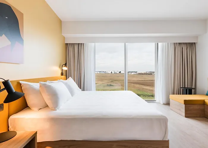 Hampton By Hilton Bordeaux Airport 4*