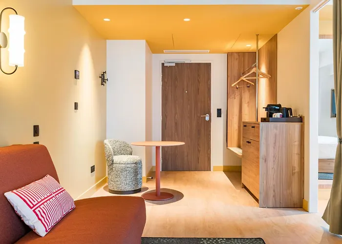 Hampton By Hilton Bordeaux Airport 4* Мериньяк