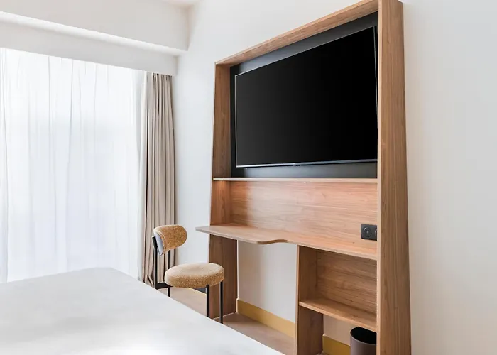 Готель Hampton By Hilton Bordeaux Airport