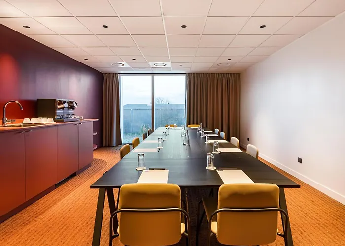 Hampton By Hilton Bordeaux Airport Hotel